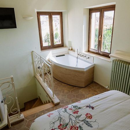 La Casa Delle Api Bed and Breakfast Offida Buitenkant foto