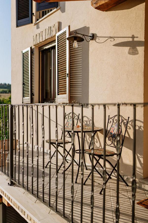 La Casa Delle Api Bed and Breakfast Offida Buitenkant foto
